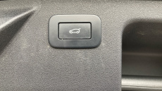 Land Rover Discovery Sport 2.0 D200 R-Dynamic HSE 5dr Auto Diesel Station Wagon